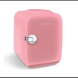 Crownful mini fridge